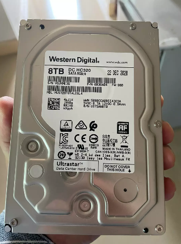 西數(shù)8T sas HUS728T8TAL5204企業(yè)級硬盤