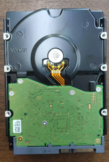 西數(shù)8T sas HUS728T8TAL5204企業(yè)級硬盤